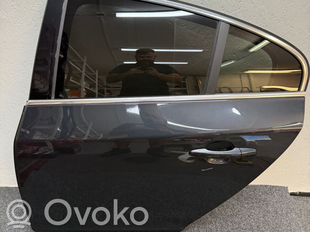 Volvo S60 Puerta trasera 