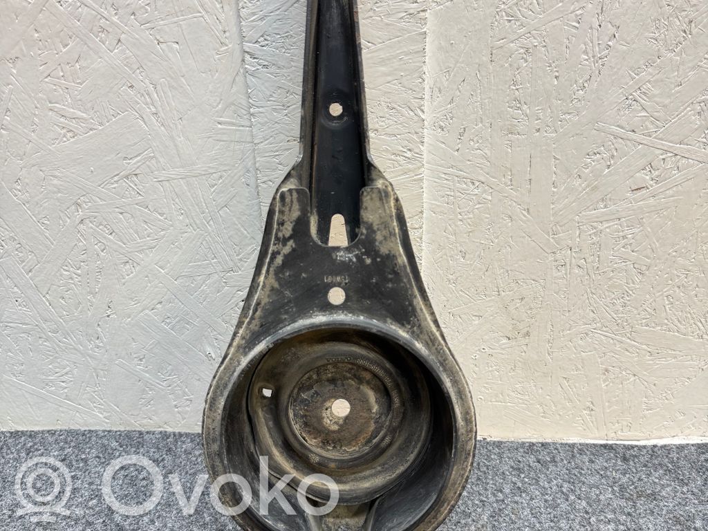 Volvo V60 Querlenker Achsschenkel hinten 