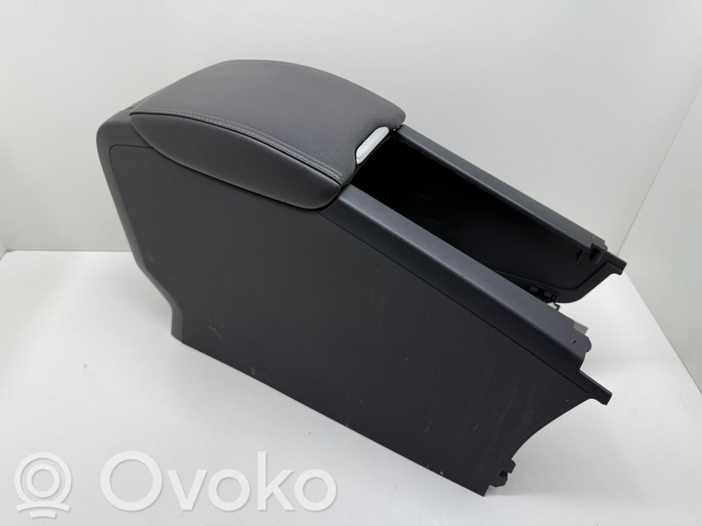 Armrest   1302435,1534542,30755596