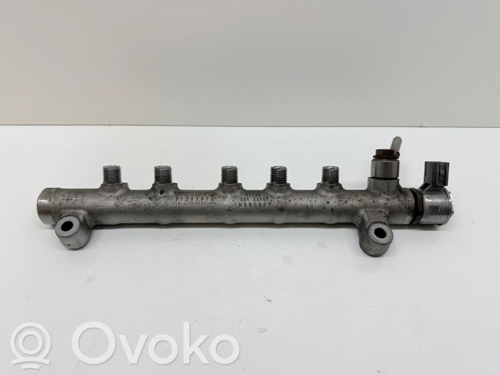 Volvo S60 Listwa wtryskowa 