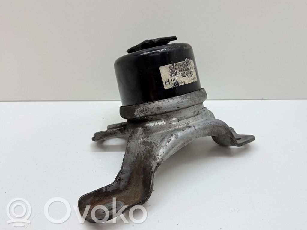 Volvo XC60 Engine mount bracket 