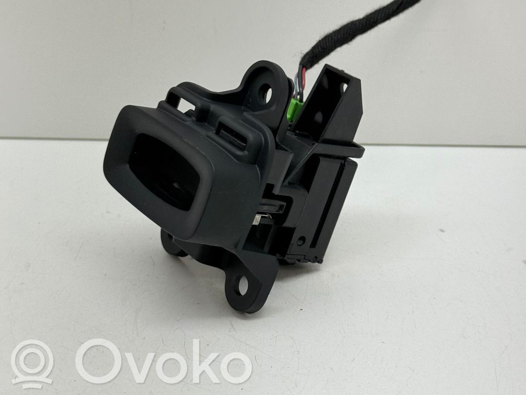 Virtalukko   AH4N15607AE,28227917,CCAB09LP0300T0,3659AV01125
