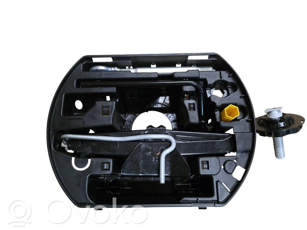 Peugeot 208 II Vararenkaan osion verhoilu 