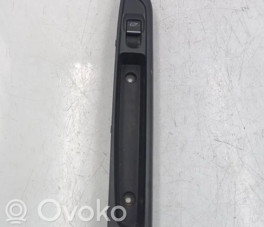 Ford B-MAX Electric window control switch 