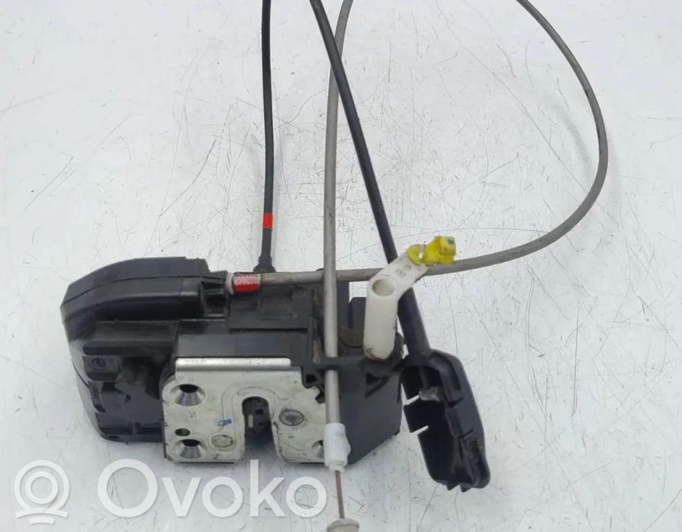 Nissan Note (E11) Front door lock 