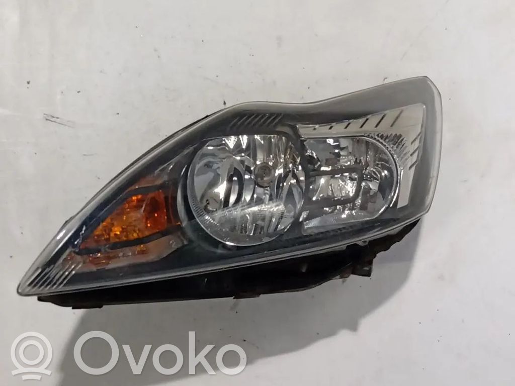 Ford Focus Headlight/headlamp 