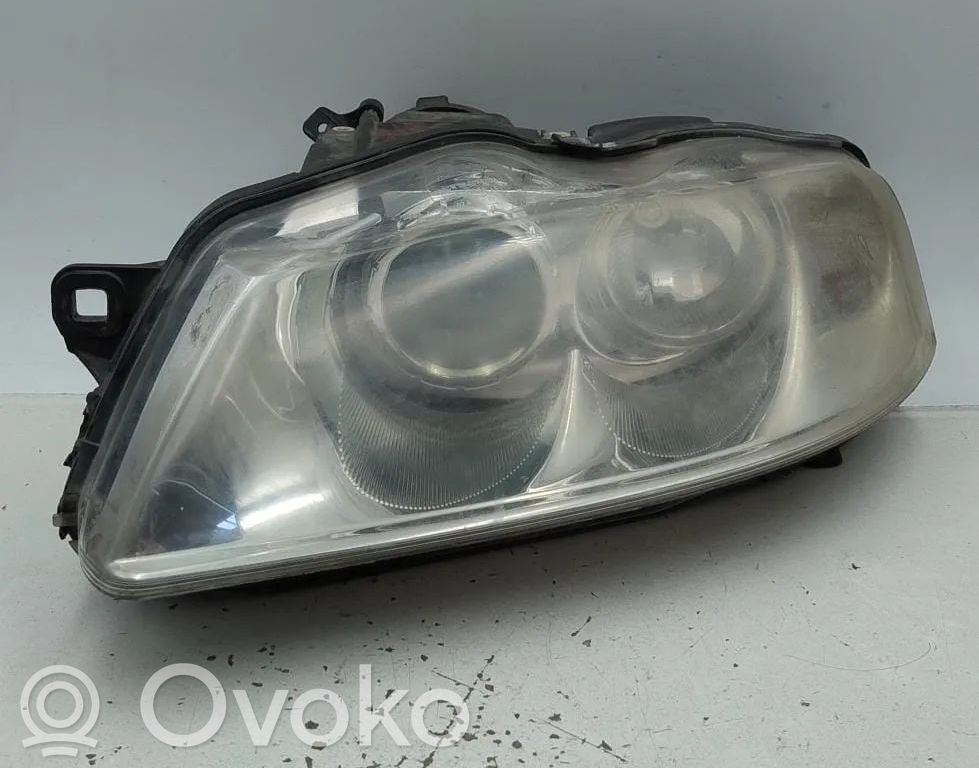 Alfa Romeo 166 Lampa przednia 