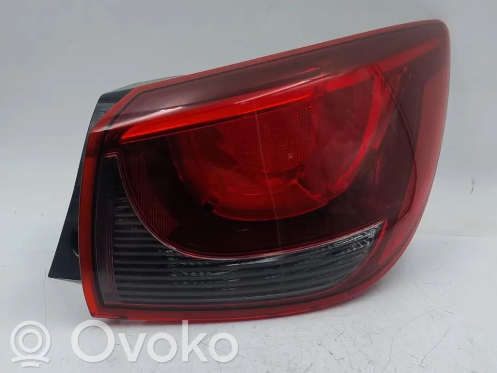 Mazda 2 Luz trasera/de freno 