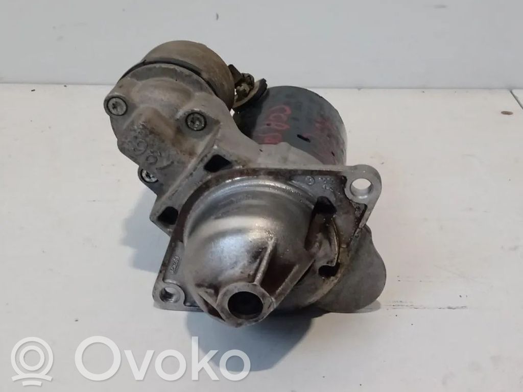 Opel Corsa D Starteris 