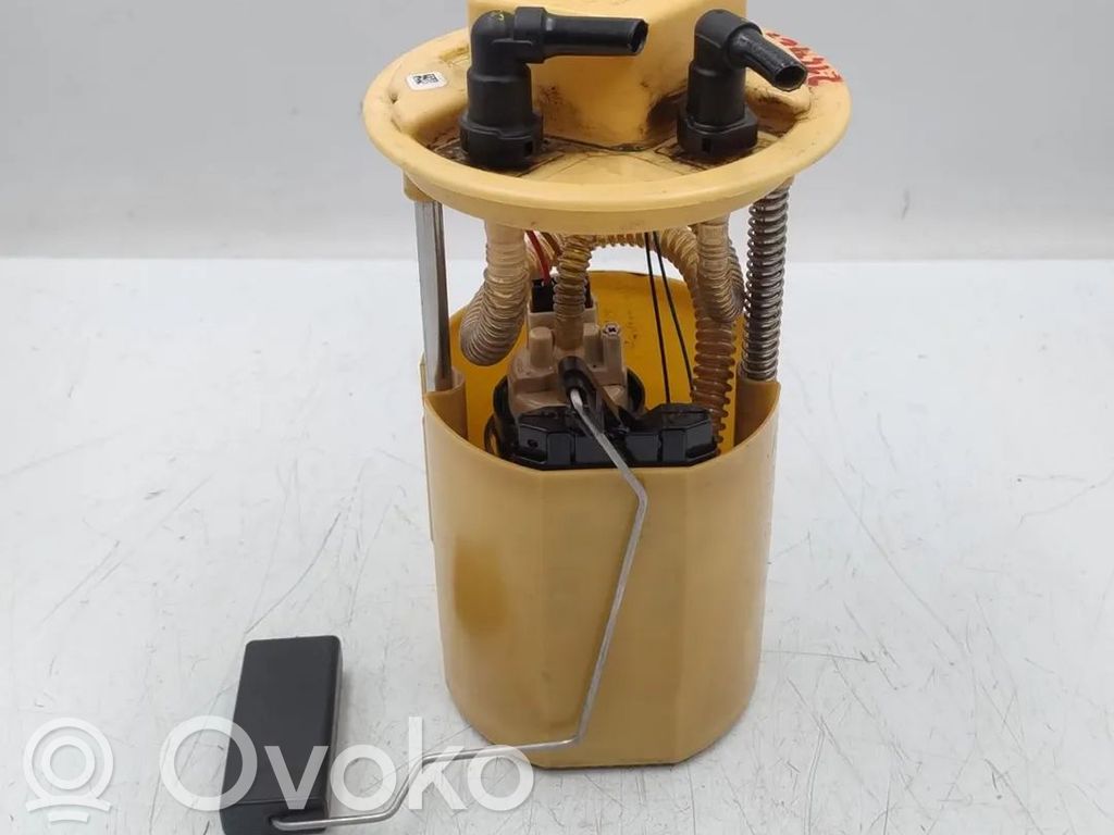Opel Corsa E Bomba interna de combustible 