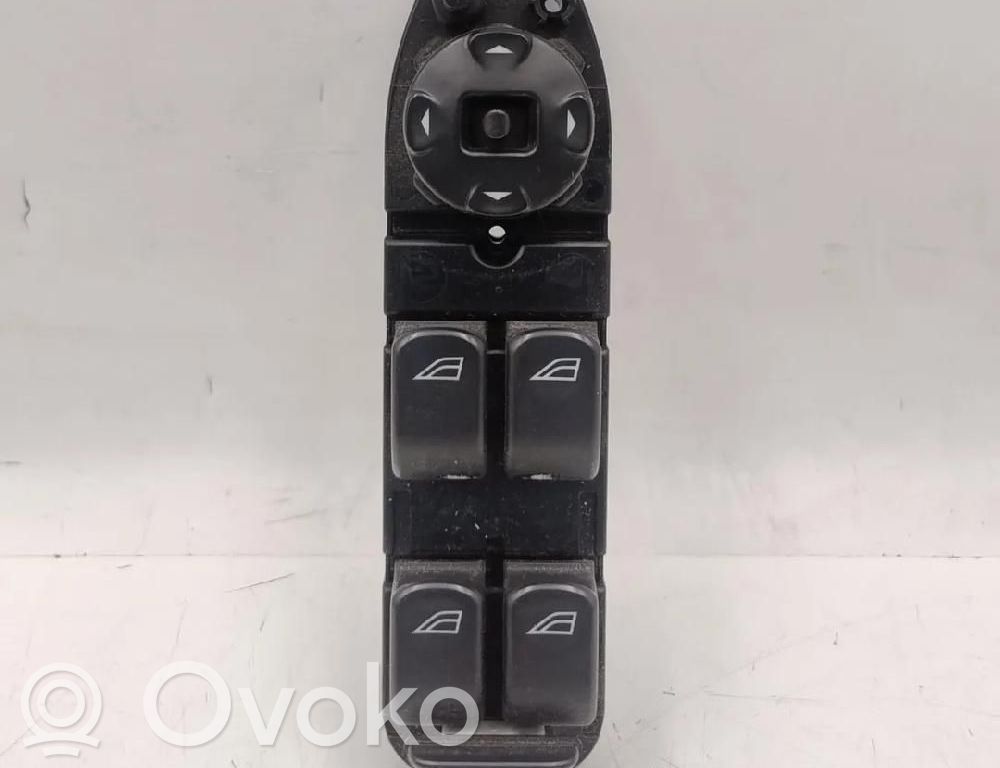 Jaguar X-Type Electric window control switch 