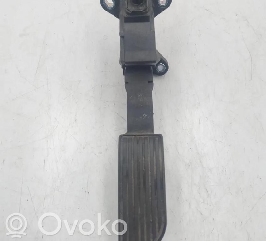 Peugeot 108 Gaspedal 