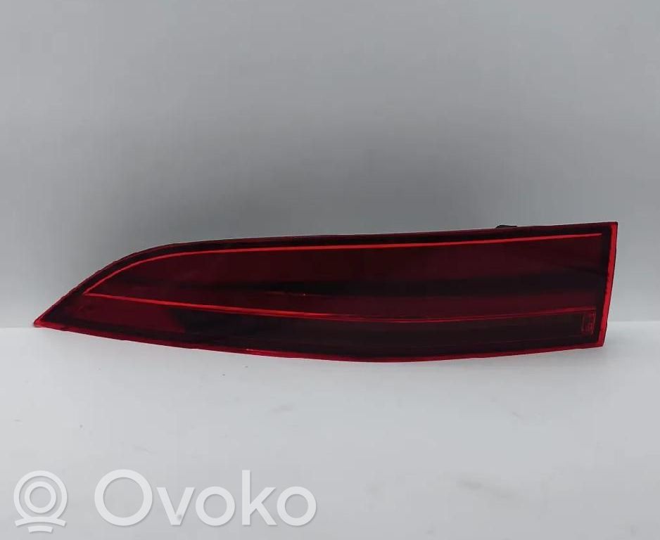 Jaguar E-Pace Rear/tail lights 