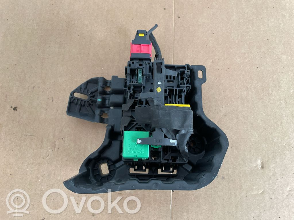 Fuse module   66652X,9666232680,2010EC0V01