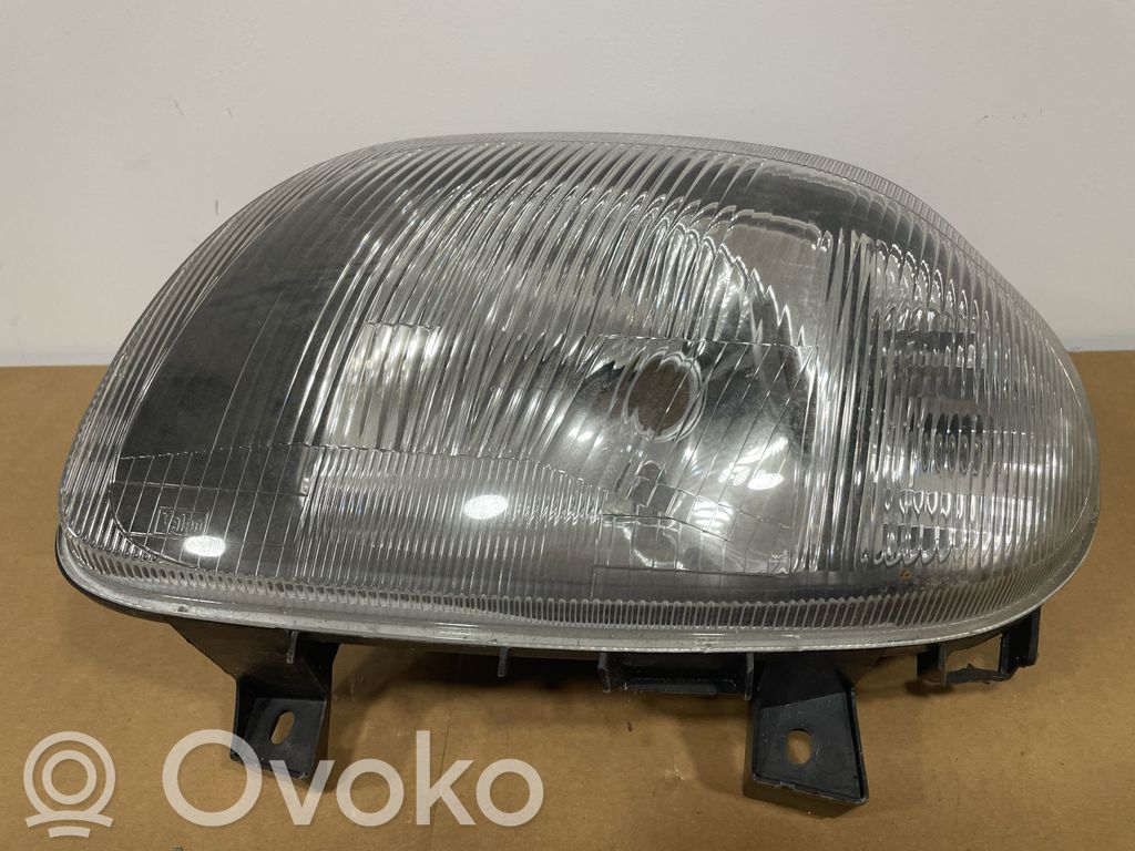 Renault Clio II Scheinwerfer 