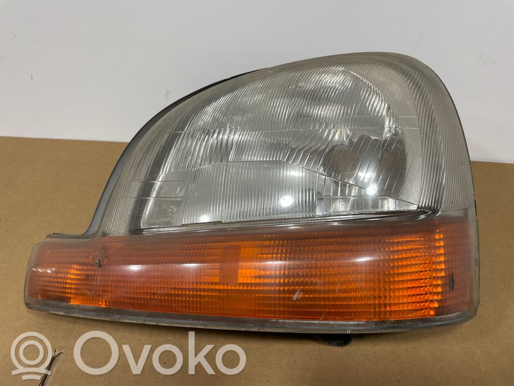 Renault Kangoo I Lampa przednia 