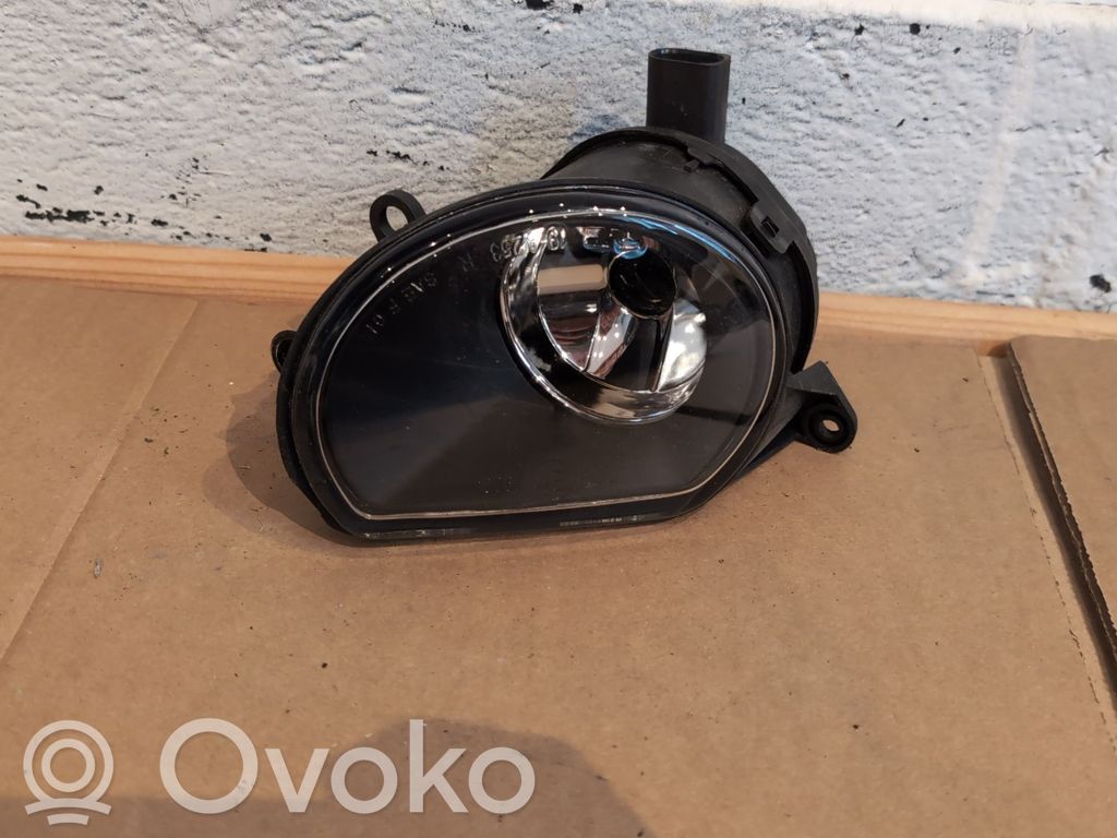 Audi A3 S3 8P Etusumuvalo 