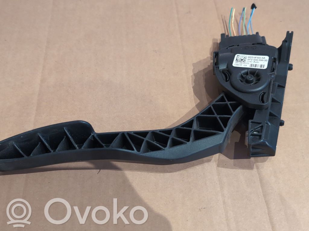 Gaspedal   9X239F832AA,03092010