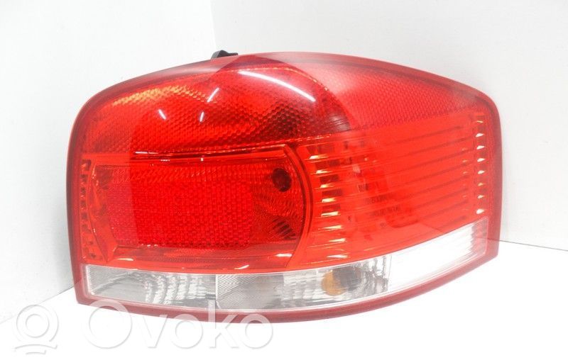 Audi A3 S3 8L Luz trasera/de freno 