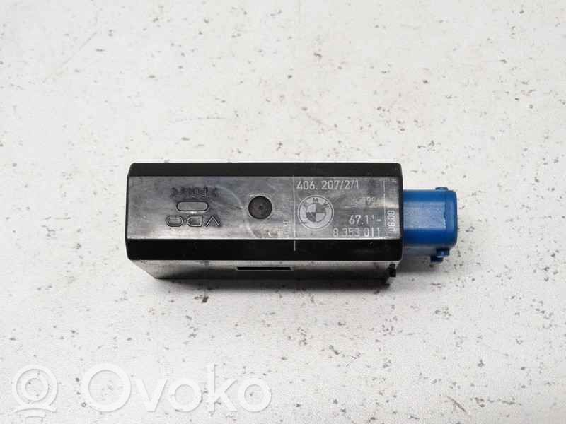 BMW 3 E36 Silniczek zamka drzwi tylnych 