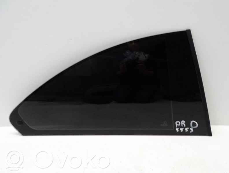 BMW 3 E46 Rear side window 