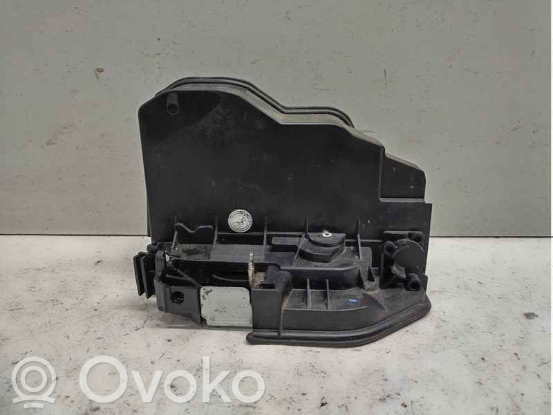 BMW 3 E21 Zamek drzwi tylnych 