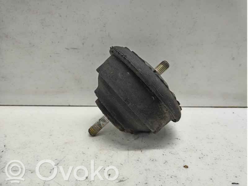 BMW Z3 E36 Engine mount bracket 