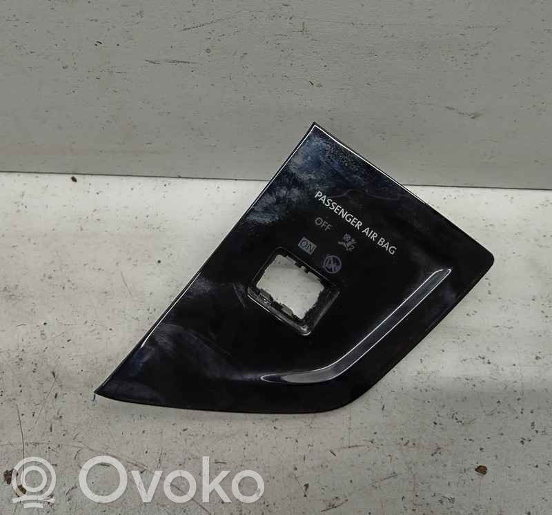 Volkswagen Polo VI Wyłącznik poduszki powietrznej Airbag pasażera 
