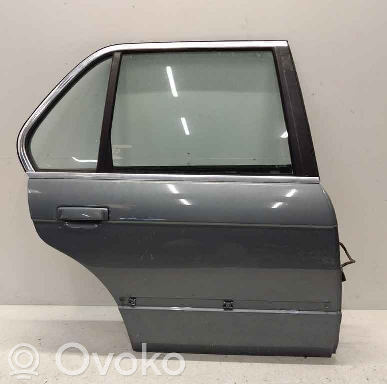 BMW 3 E30 Galinės durys 