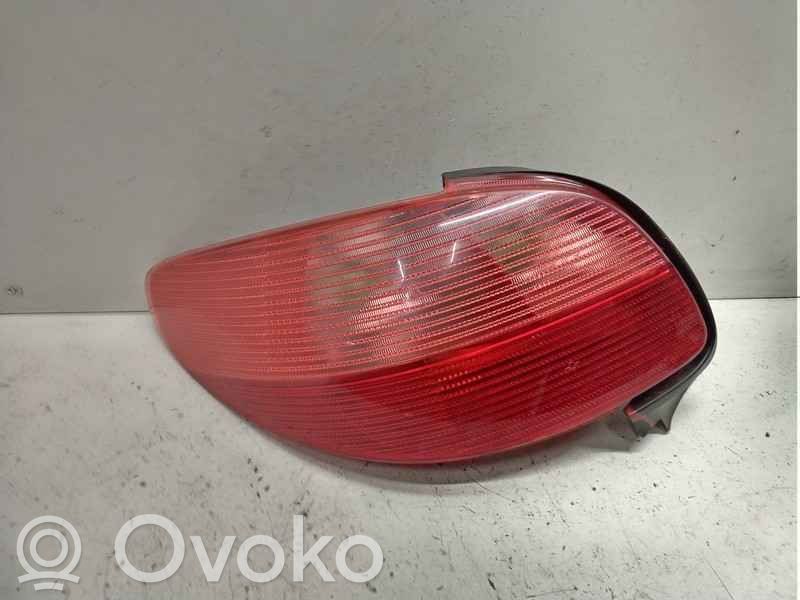 Peugeot 206 Rear/tail lights 