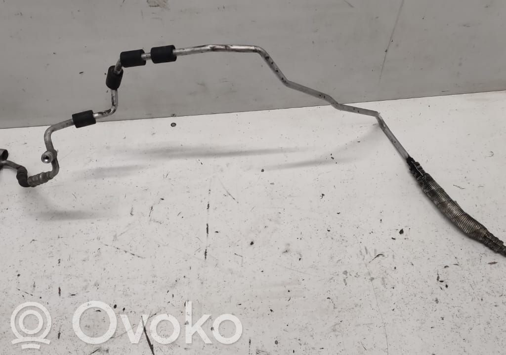 Volkswagen Golf V Conductă/furtun aer condiționat (A/C) 