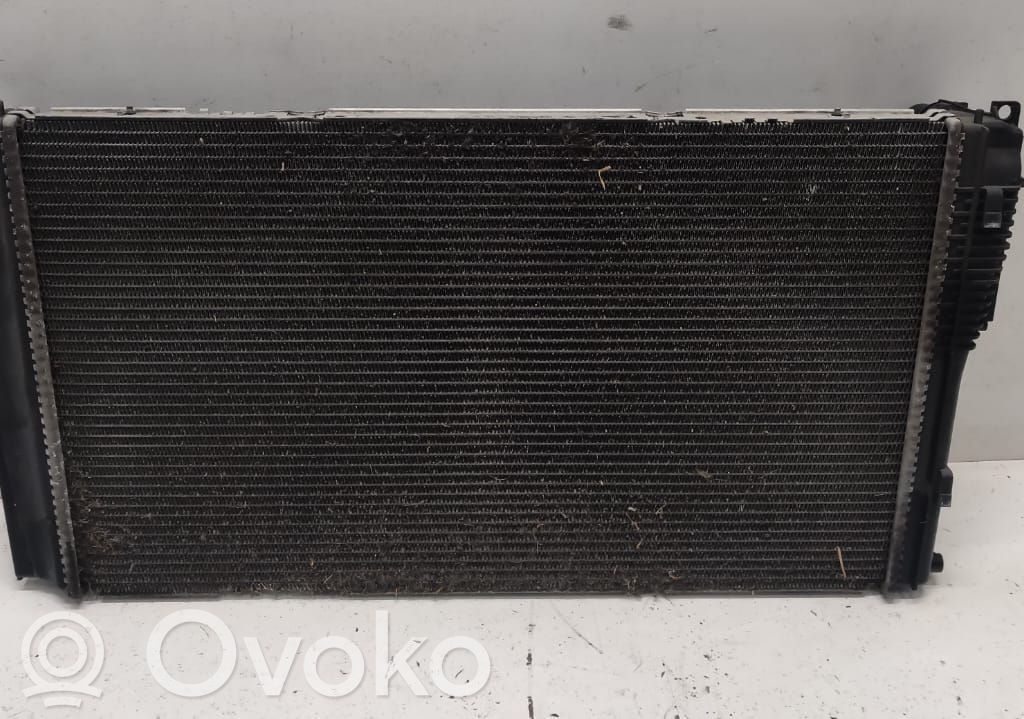 BMW 1 E81 E87 Coolant radiator 