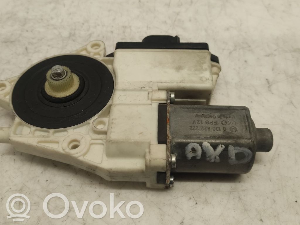 BMW X3 E83 Silnik regulatora szyby drzwi przednich 