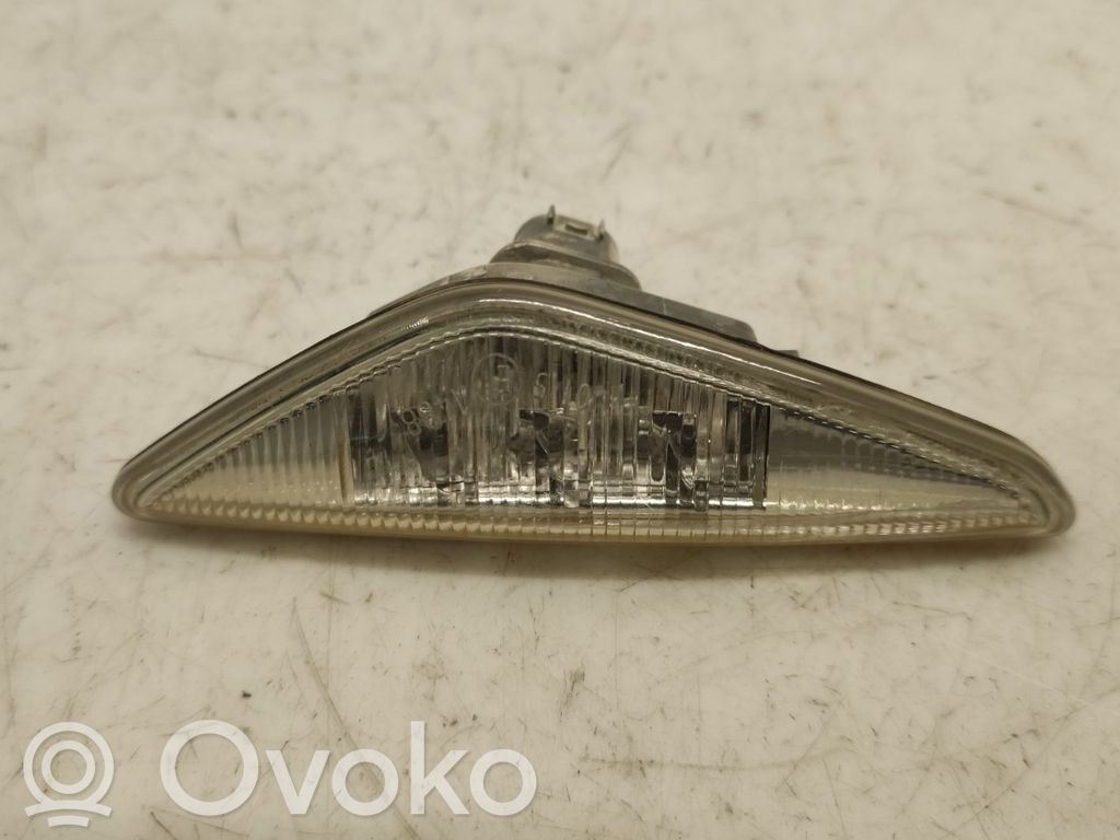 Front fender indicator light   63136920732,0004637,23416255,VDMS12