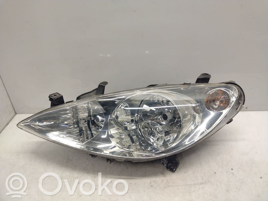 Peugeot 307 Lampa przednia 