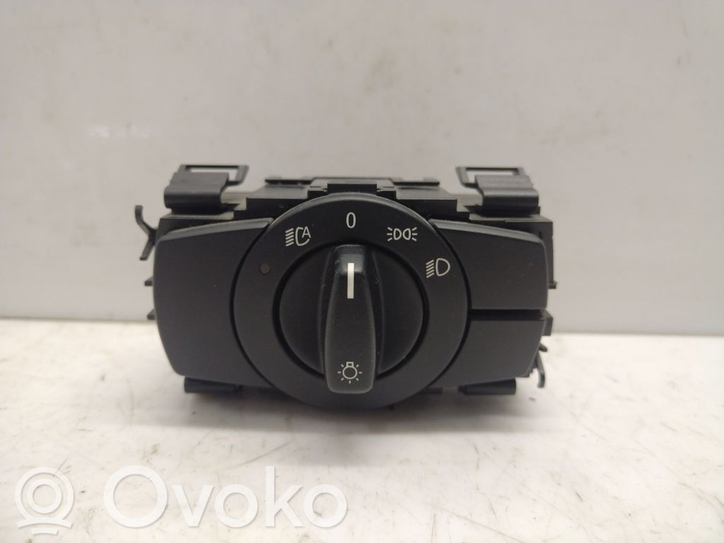 Light switch   61316938865,6938865,0006391,30829252,VDMS12