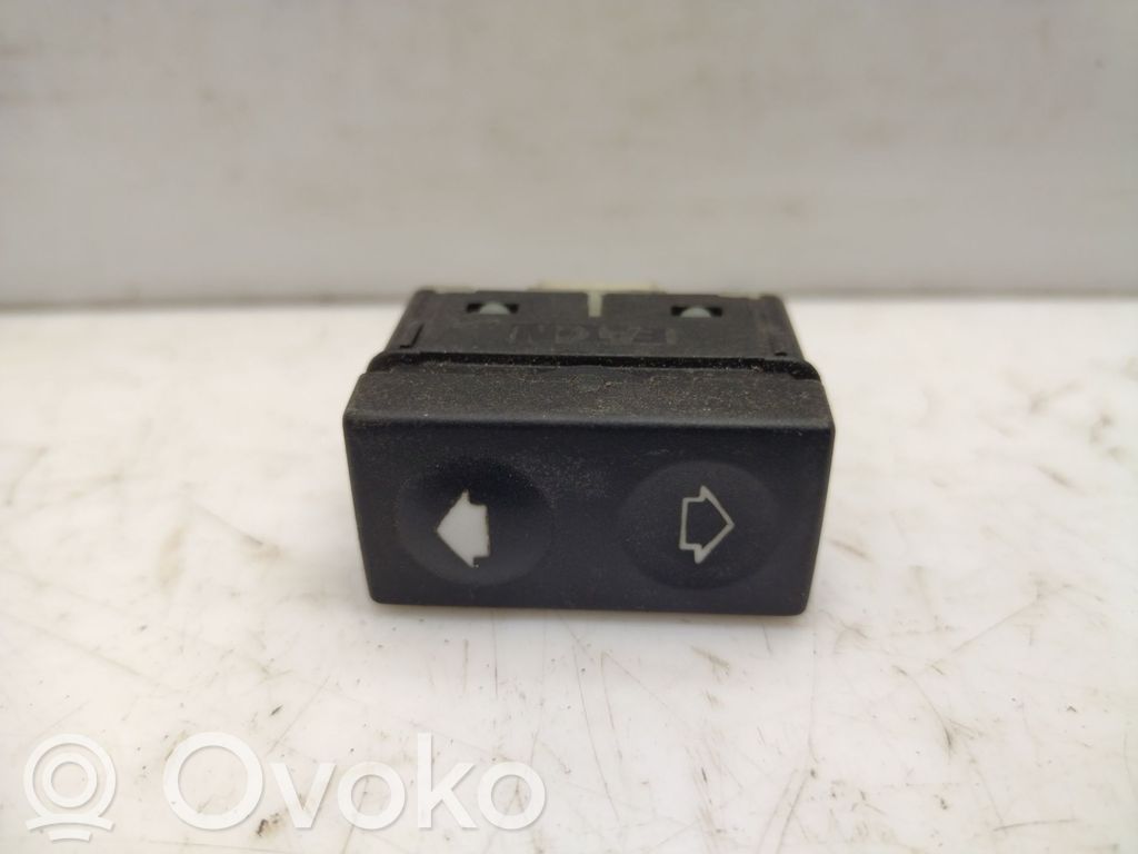 BMW 3 E36 Electric window control switch 