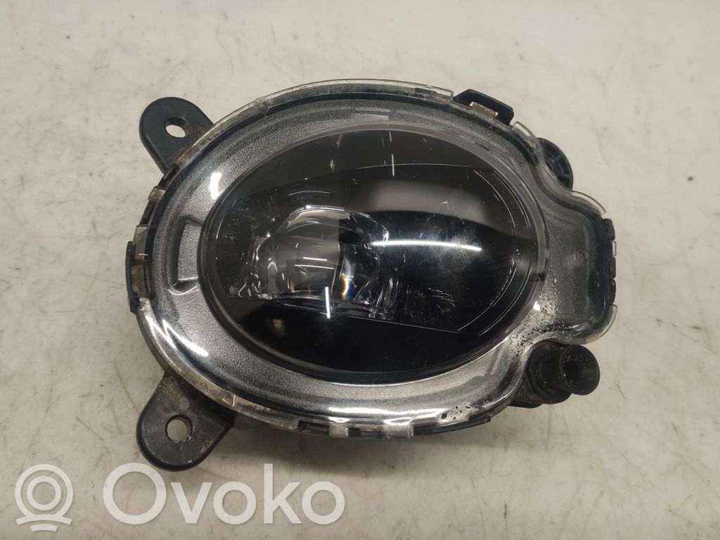 Volkswagen Polo VI Nebelscheinwerfer vorne 
