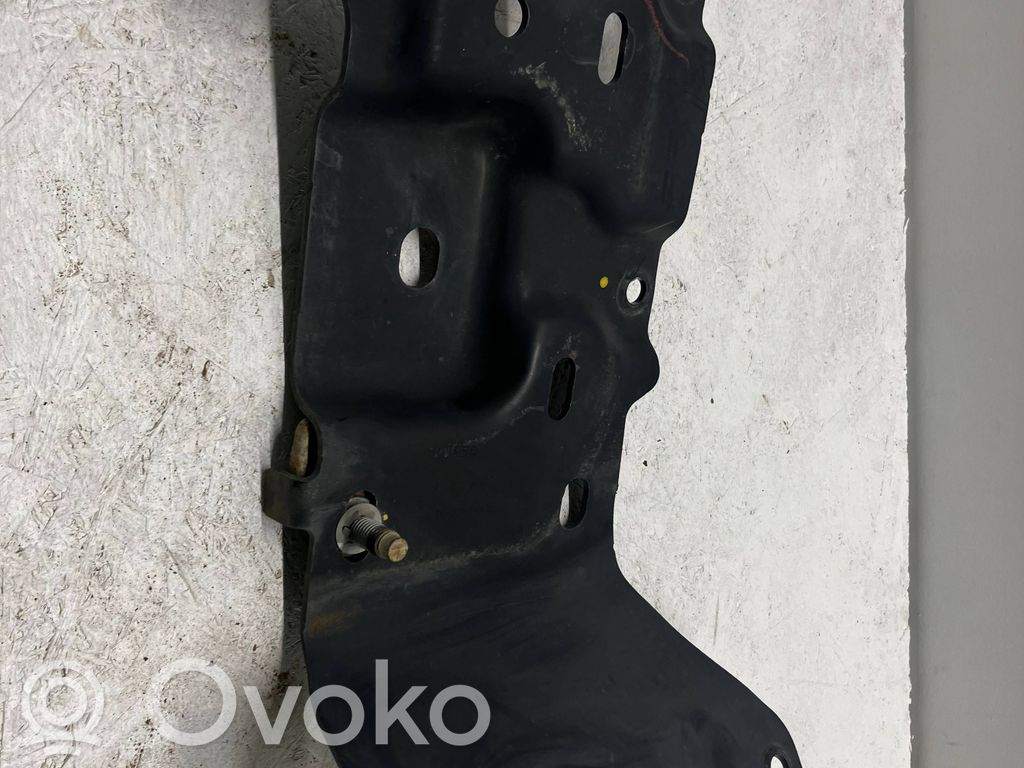 Belka zderzaka przedniego   JL3417B984AA,FZGG,33817