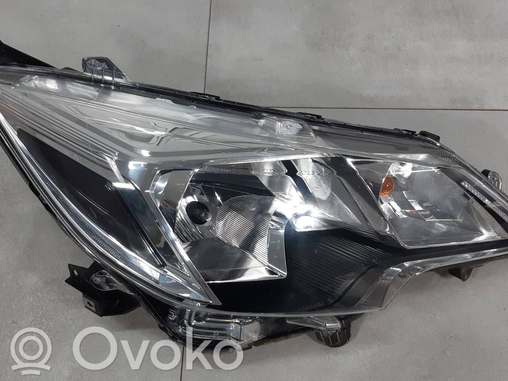 Mitsubishi Space Star Scheinwerfer 