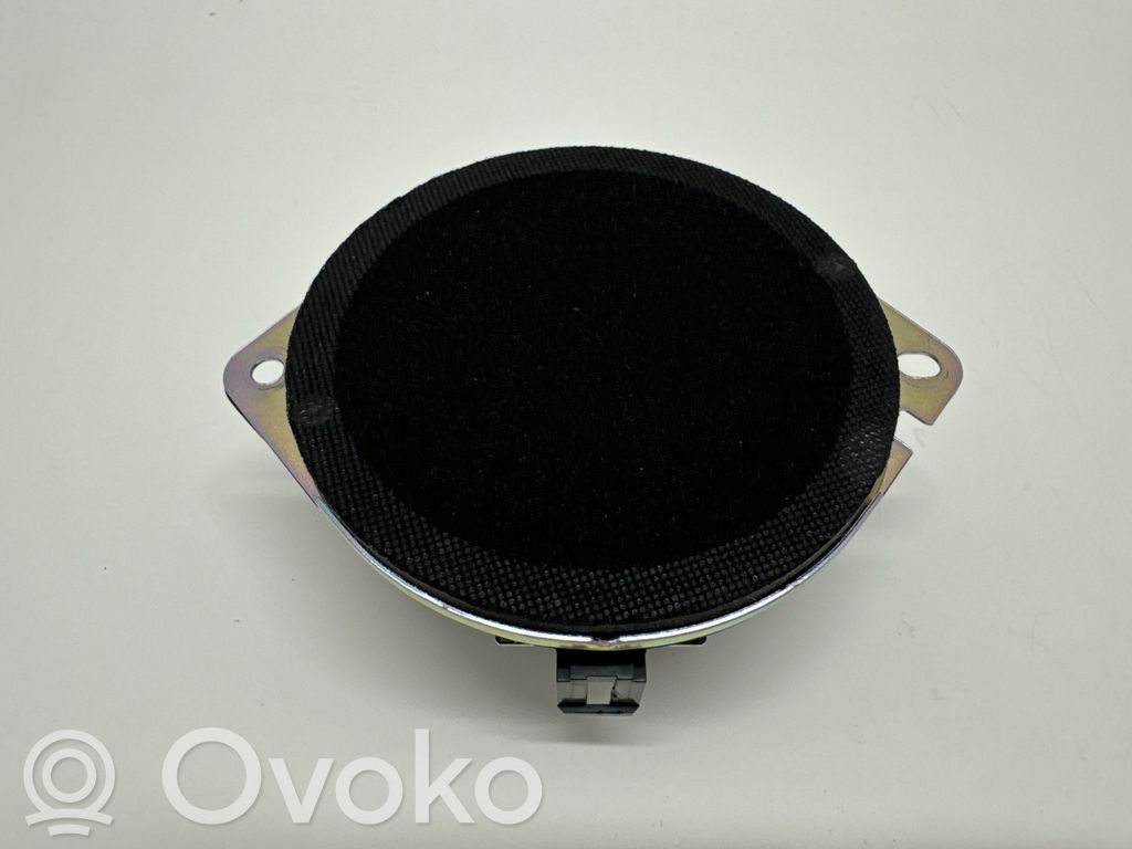 altavoz de techo   68423513AA,26777AA,9YD27P