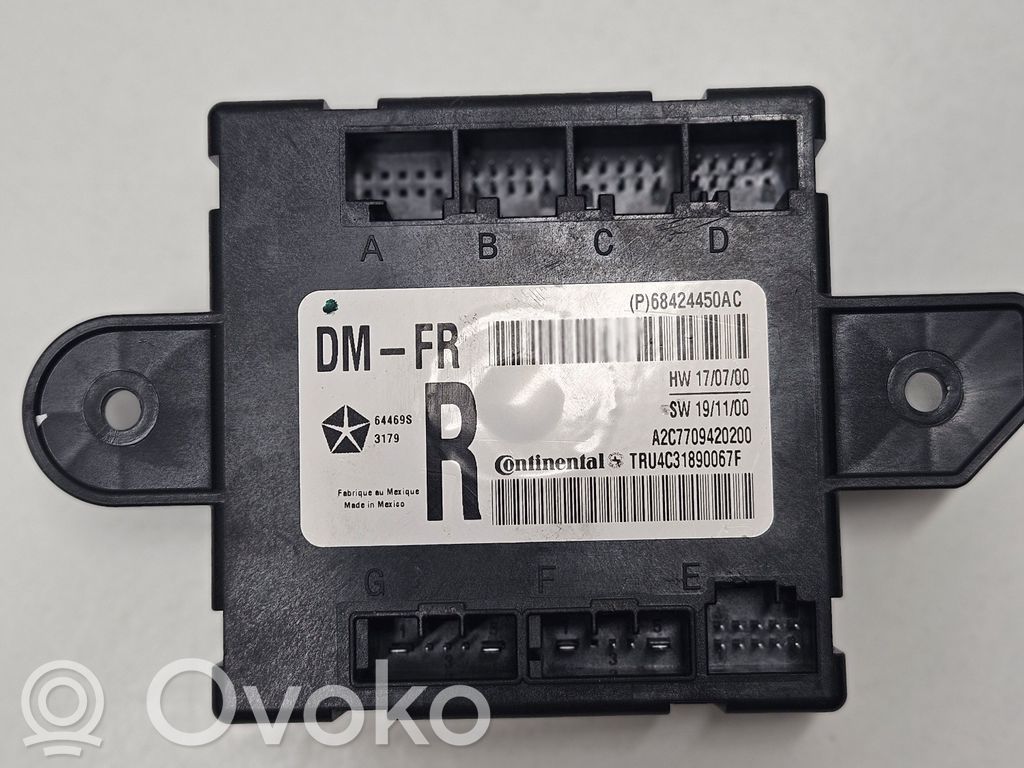 Chrysler Pacifica Door control unit/module 