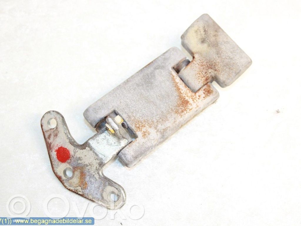 Iveco Daily 3rd gen Front door upper hinge 