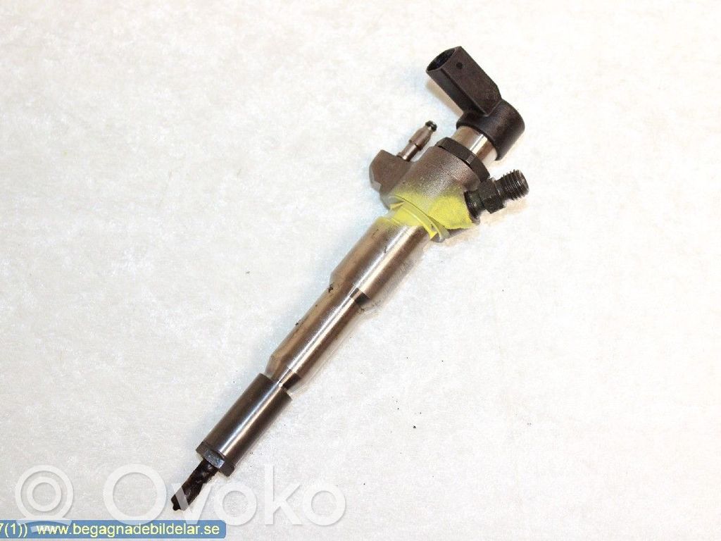Sprausla (-i)   166000372R,166007840R,166093282R
