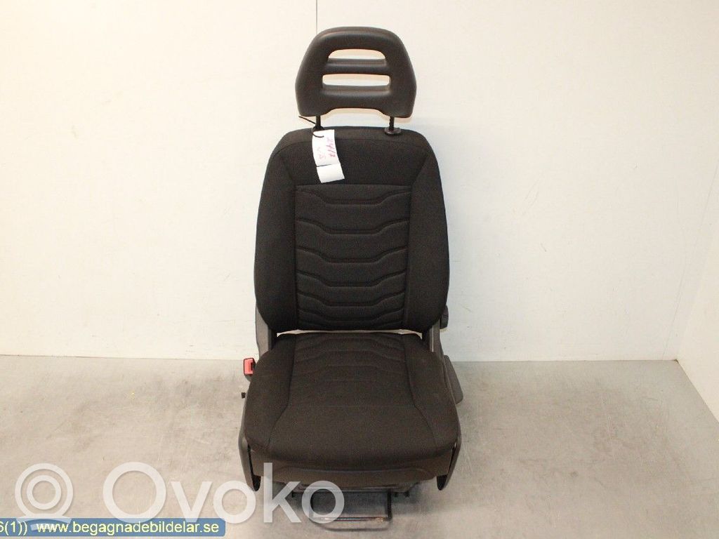 Iveco Daily 6th gen Kuljettajan istuin 