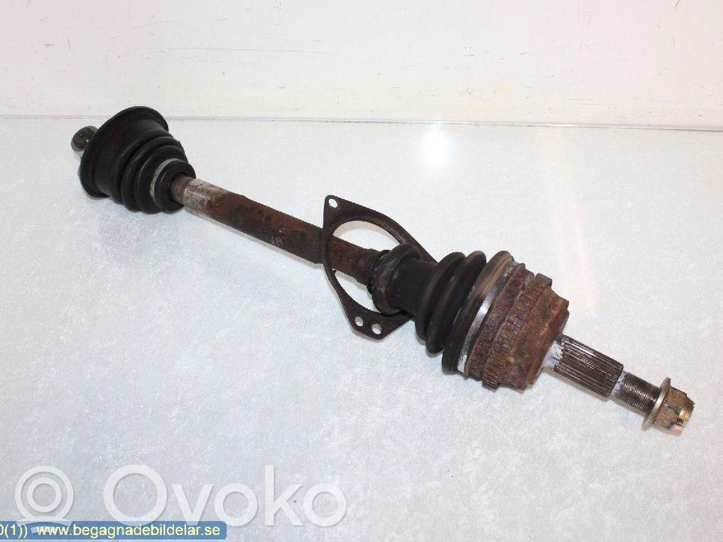 Priekinis pusašis   8200178624,8200485578
