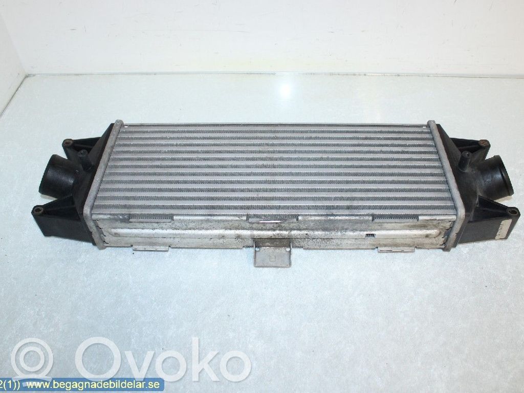 Iveco Daily 4th gen Interkūlerio radiatorius 