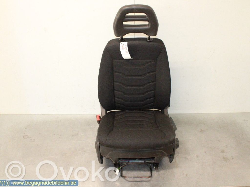 Iveco Daily 6th gen Kuljettajan istuin 