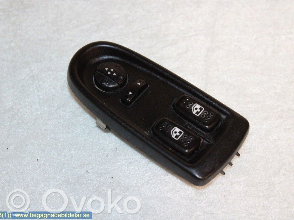 Electric window control switch   5801304491,69500478
