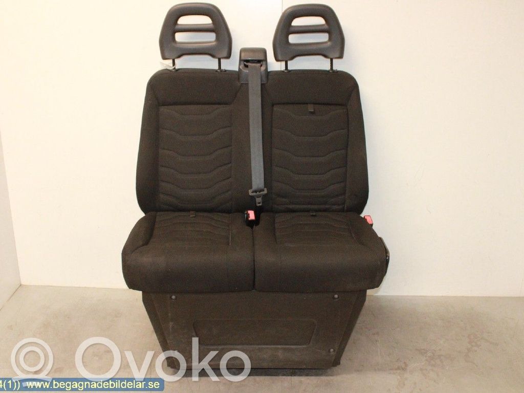 Iveco Daily 6th gen Etumatkustajan istuin 